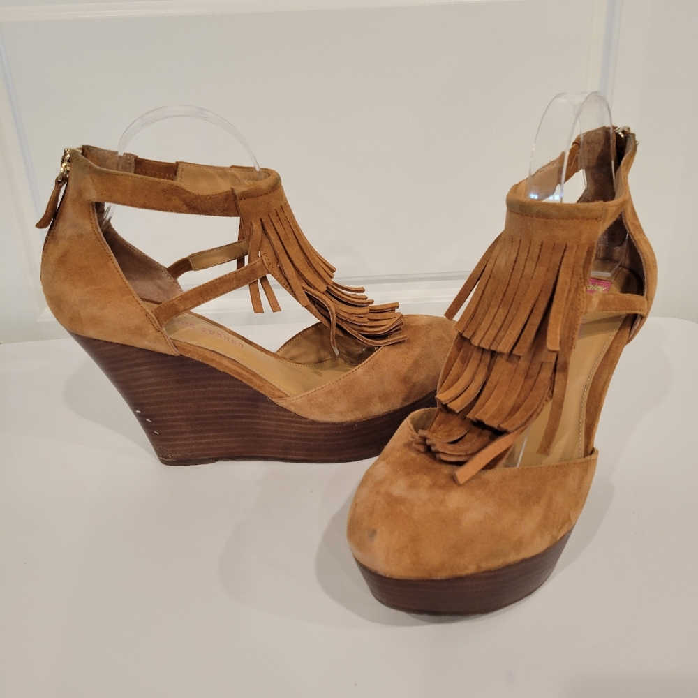 ELAINE TURNER TAN FRINGE SUEDE ZIPPER BACK WEDGES SIZE 9.5 - Picture 3 of 12